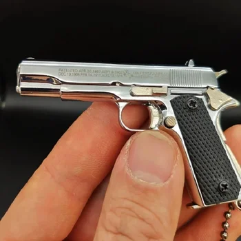 2024 Kovovú Pištoľ Pištoľ Colt 1911 Miniatúrny Model 1:3 Beretta 92F Glock 17 Vysokej Kvality Keychain Desert Eagle Narodeninám